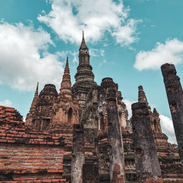พาเที่ยวเมืองเก่า ชมเมืองมรดกโลก จ.สุโขทัย