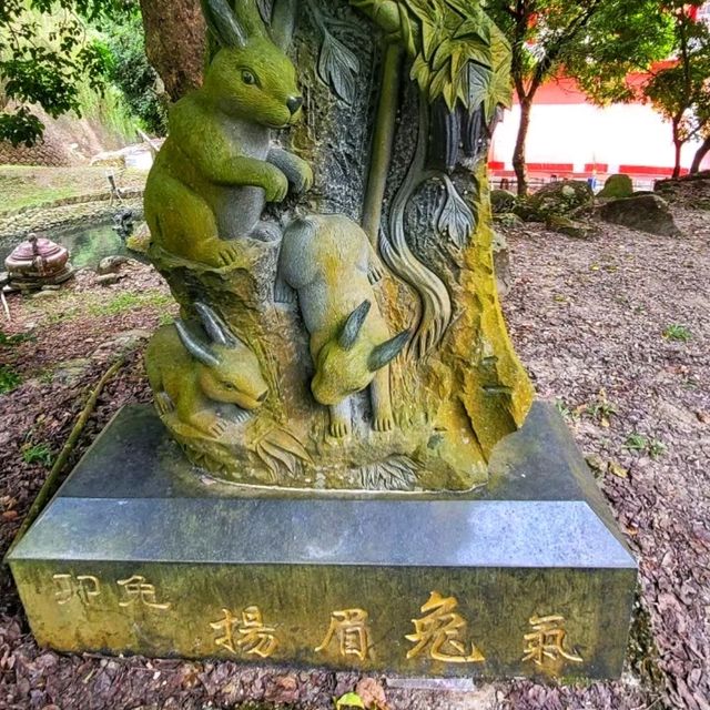 【嘉義】龍隱寺：周圍被茂密的森林包圍，遠離城市的喧囂