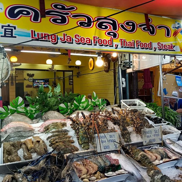 Night Market ตลาดกลางคืนหัวหิน