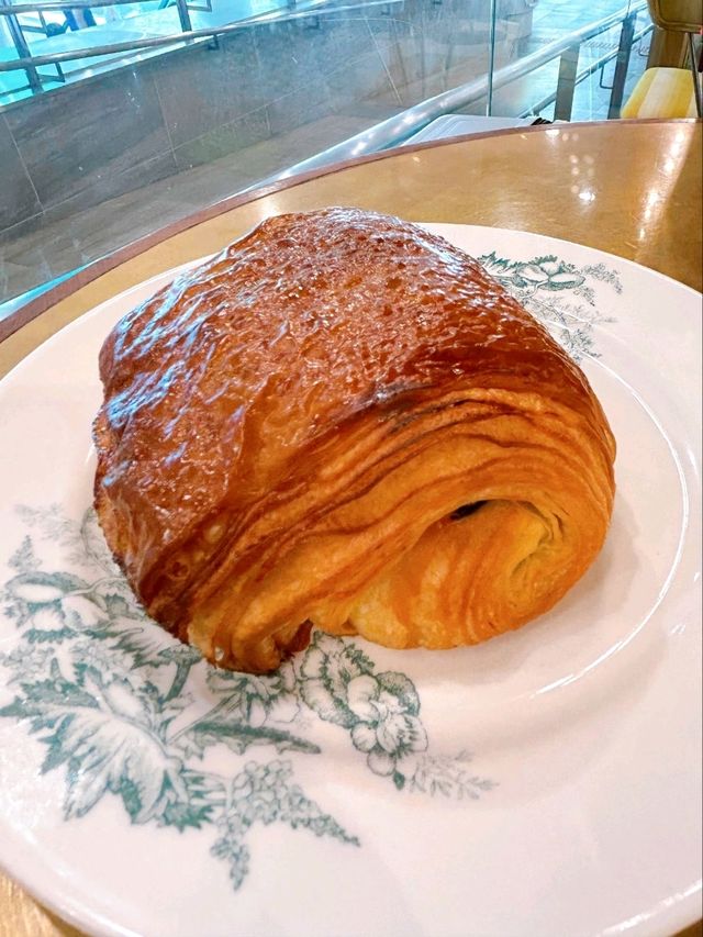 Tiong Bahru Bakery & Cafe: A Local Foodie Gem