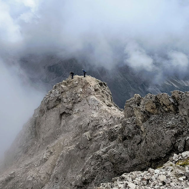 Nature's Masterpiece: Parco Naturale Puez Odle's Dolomitic Splendor