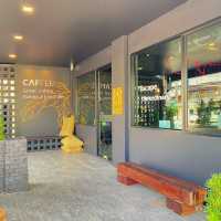 CAFFEE- Warin Chamrap (แคฟฟี่ วาริน)