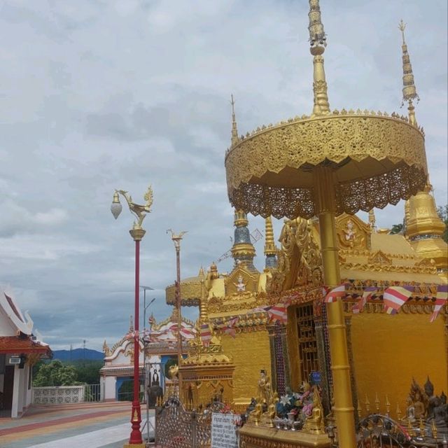 วัดพระบรมธาตุบ้านตาก (วัดหลวงพ่อทันใจ)