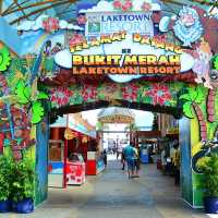 BUKIT MERAH LAKETOWN WATERPARK