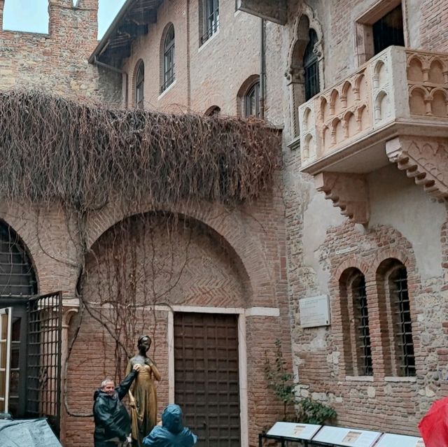 【イタリア🇮🇹】ロミオとジュリエットの街があるの知ってますか？