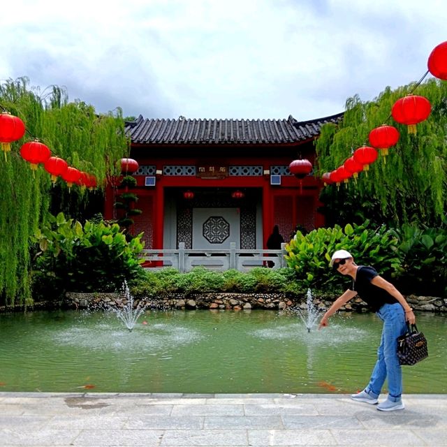 Find Your Zen at Putrajaya's China-Malaysia Friendship Garden