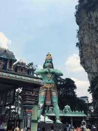  Batu Caves