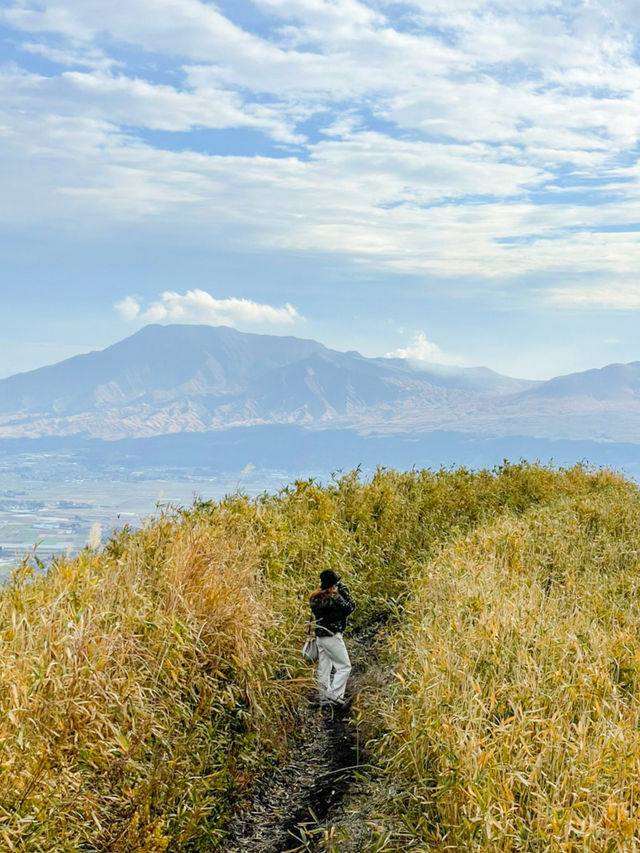 【熊本】🏞️ これぞ阿蘇！秋の絶景を一望できるスポット 🍁