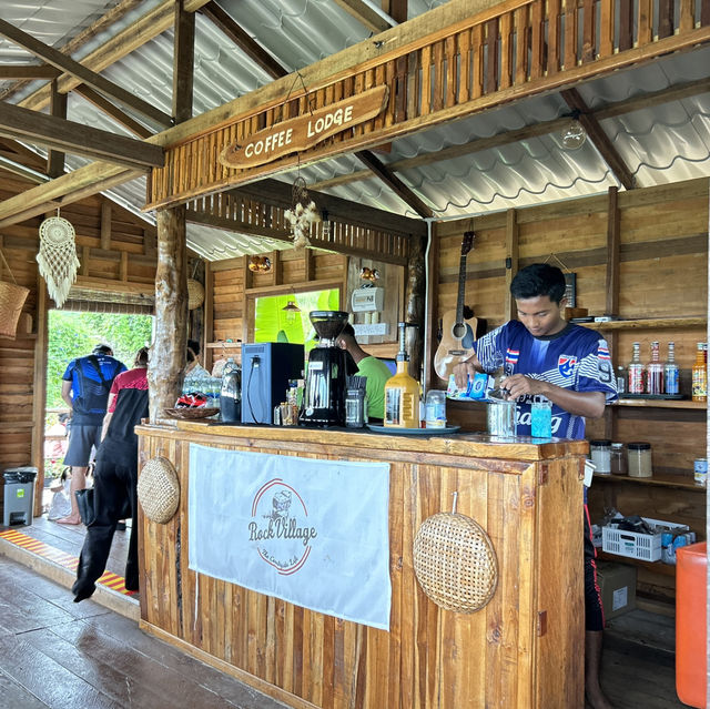 Afternoon Jalan jalan at Rock village Kedah