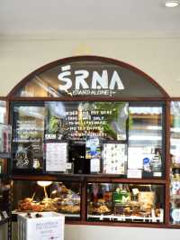 SRNA สรณะ คาเฟ่หัวหิน สไตล์โฮมมี่ 