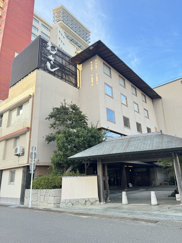 白濱溫泉旅館❤️房間就有日落景，無敵大海景
