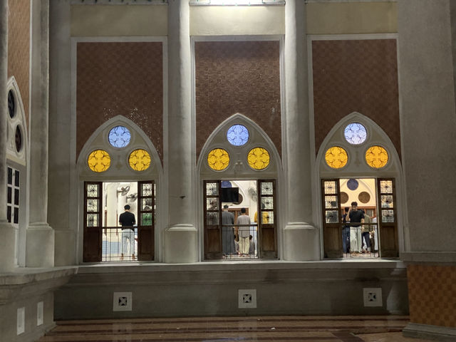 เยี่ยมชมมัสยิดกลางปัตตานี 