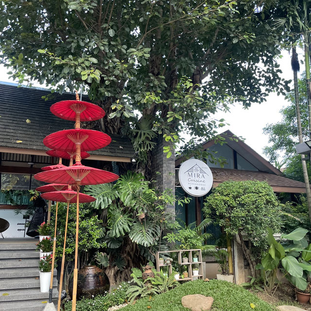 Mira Cuisine ขันโตกฮาลาลในสวน เชียงใหม่