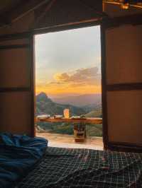 ที่พักบ้านห้วยเฮี๊ยะ | จ.แม่ฮ่องสอน 🏡⛰️⛅️🌿