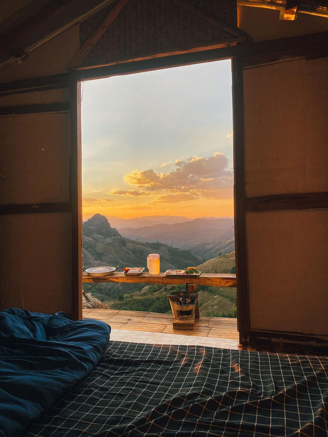 ที่พักบ้านห้วยเฮี๊ยะ | จ.แม่ฮ่องสอน 🏡⛰️⛅️🌿