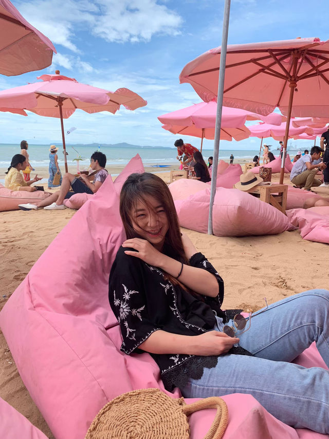 คาเฟ่ริมหาดสีชมพู TUTU Beach💓🌴 at Pattaya