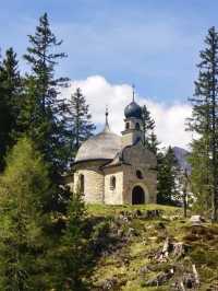 Obernberger See: A Hidden Alpine Paradise in Austria