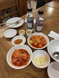 【韓国旅行】ソウル景福宮／伝統家屋で味わう老舗の参鶏湯