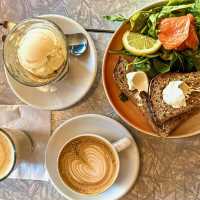 ร้านกาแฟ Flugen ที่อาซากุสะ