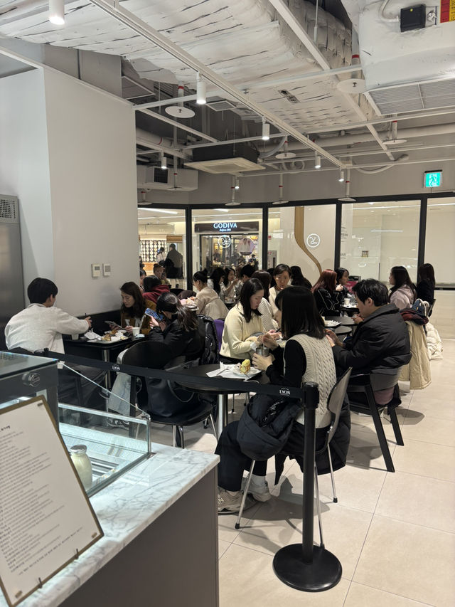 【韓国】ミルフィーユが美味しいカフェ🤍🤍