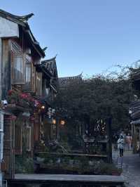 A Magical Trip to Lijiang Old Town – What to Eat & Where to Go! 🏔️🏡✨