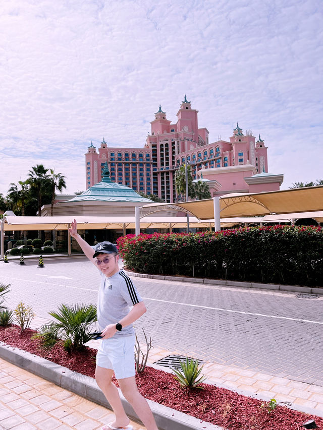 World’s BIGGEST - Aquaventure Park in Atlantis The Palm 