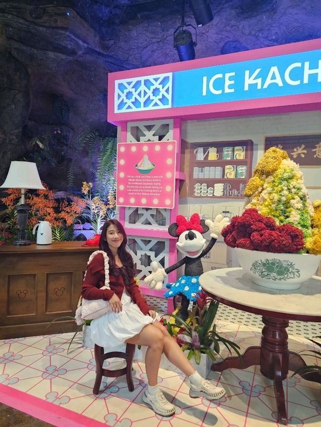 ชมดอกไม้สุดอลังการที่ The Floral Fantasy 🌸