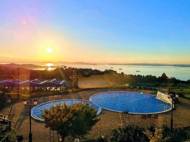 賞夕陽、觀海景、泡美人湯：小豆島Olivean渡假飯店