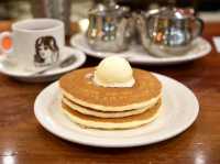 Fluffy Pancakes & Cozy Vibes at The Pancake Parlour