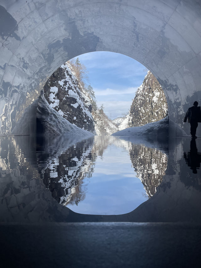 The Most beautiful and photogenic snowy landscape in Japan