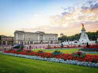 "London: A Vibrant Blend of History and Modernity"