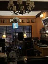 A real good Saigon jazz bar