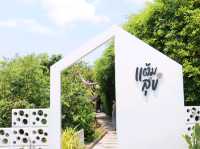 TamSook Cafe' & Bistro