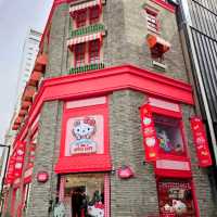 粉絲必朝聖！Hello Kitty Apple Cafe 韓國首爾明洞