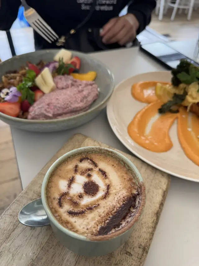 시드니 여행 - 본다이 비치의 특별한 카페, The Nine