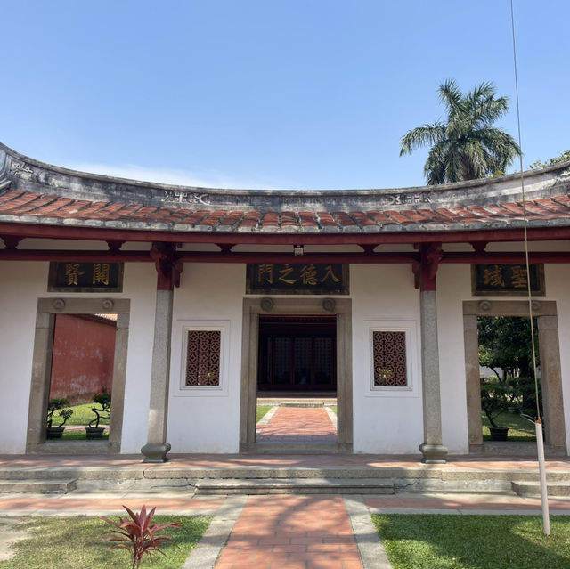 台灣第一間孔子廟，台南孔廟