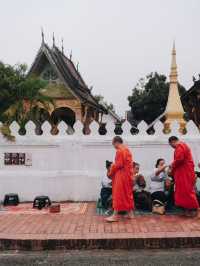 เที่ยวหลวงพระบาง 4 วัน 3 คืน เที่ยวเองไม่ยาก