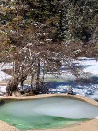Huanglong: A Dreamlike Wonderland Painted by Nature