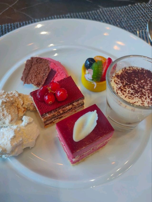 【バンコク】W Bangkok ホテル🍀ランチビュッフェ