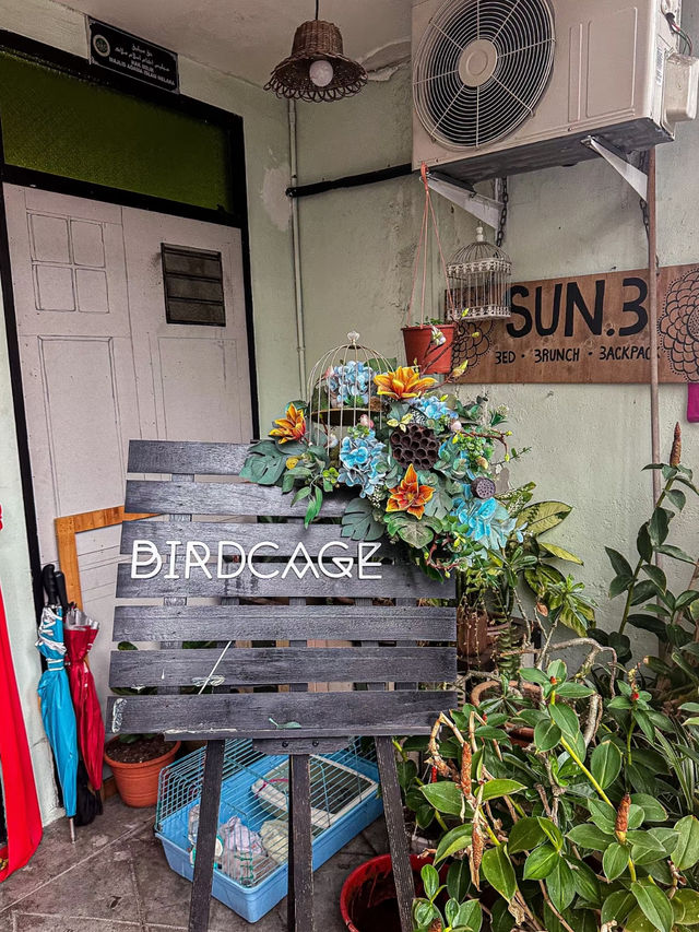 Birdcage Malacca— delectable desserts