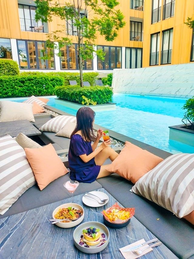 【バンコク】プールサイドでくつろげる！Baby Bar Bangkok