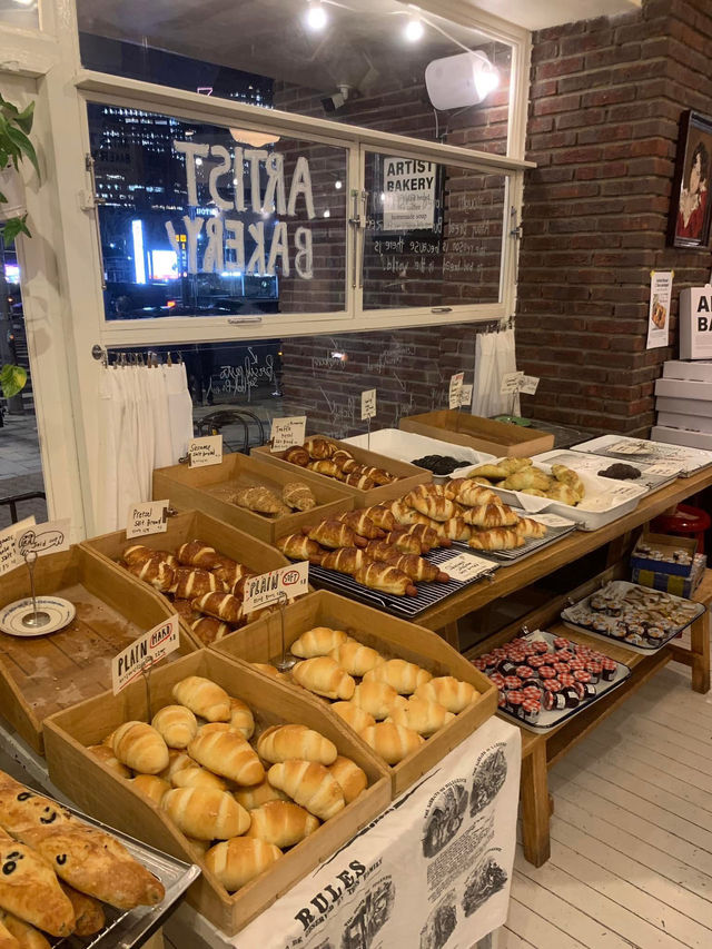 🇰🇷Famous Artist Bakery in Seoul🇰🇷Must Visit! 