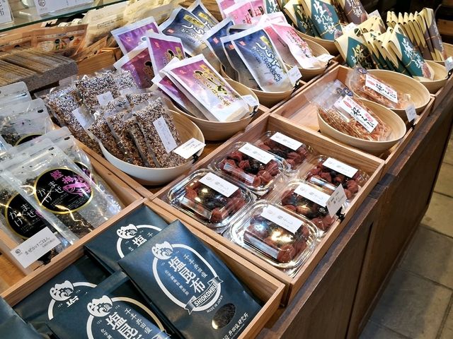 【静岡】伊豆急下田駅の目の前にあるお城みたいなレストラン