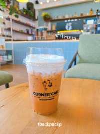 Corner Cafe ร้านลับในปั้ม เส้นทางไปทับลาน 🚗