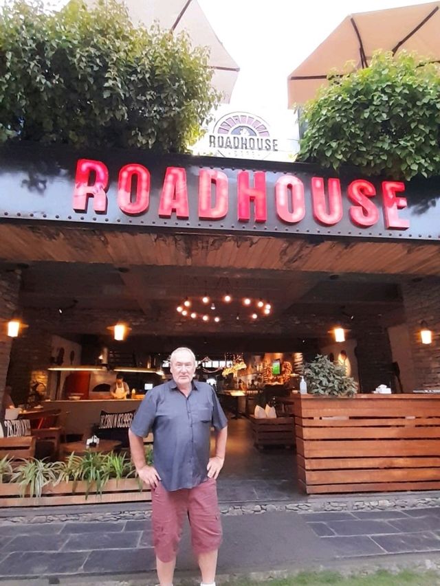 Roadhouse Cafe in Pohkara