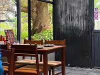 Bigbang Gallery and Cafe - คาเฟ่อุบลเปิดใหม่