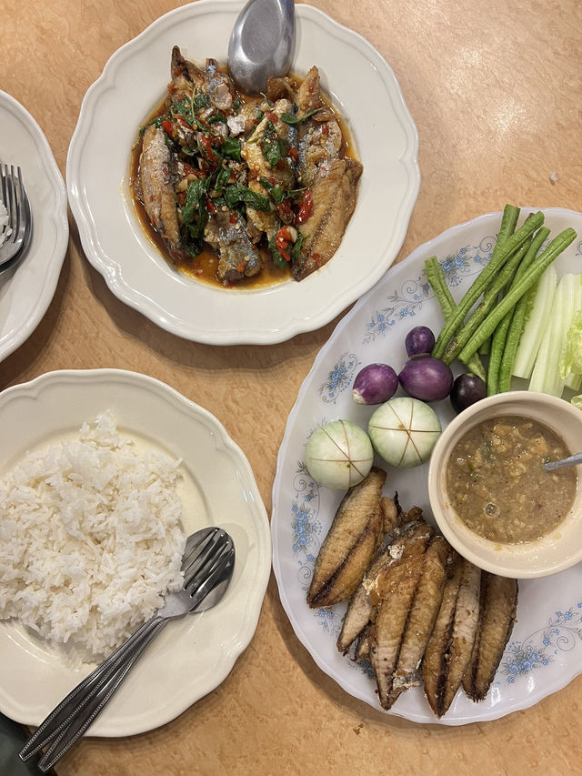 ครัวปลาทู อุดรธานี 🐟🍚