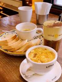 🇻🇳【胡志明的早晨，是從一杯熱騰騰的蛋咖啡開始☕】
