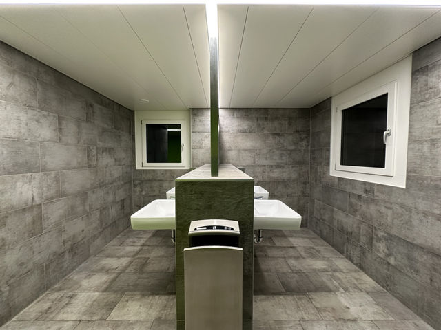 Extremely clean value hostel near Geneva