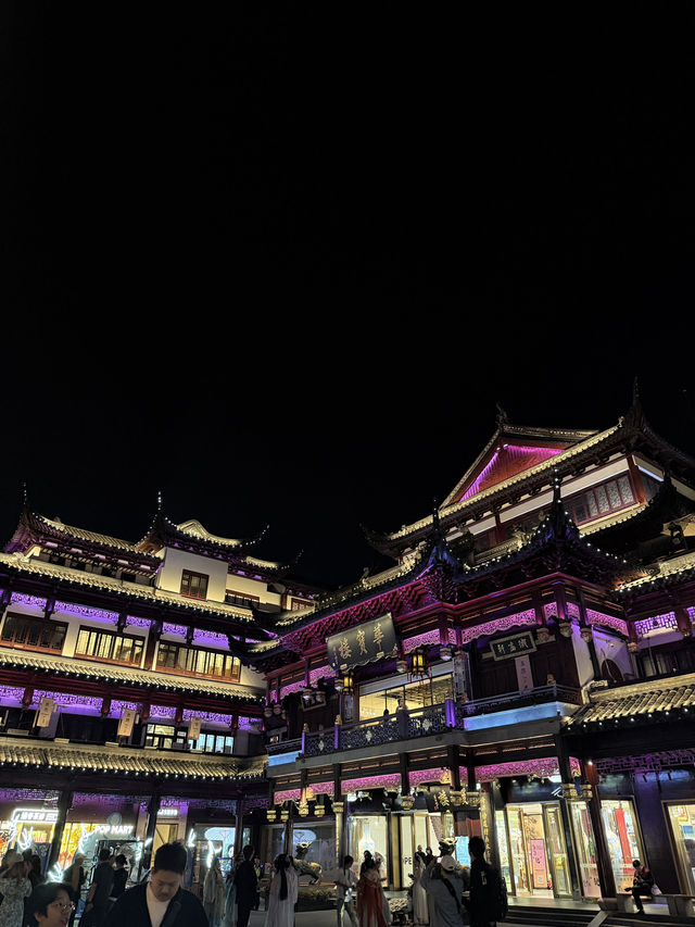 🏮✨ Yuyuan Old Street – ถนนคนเดินเมืองเก่า